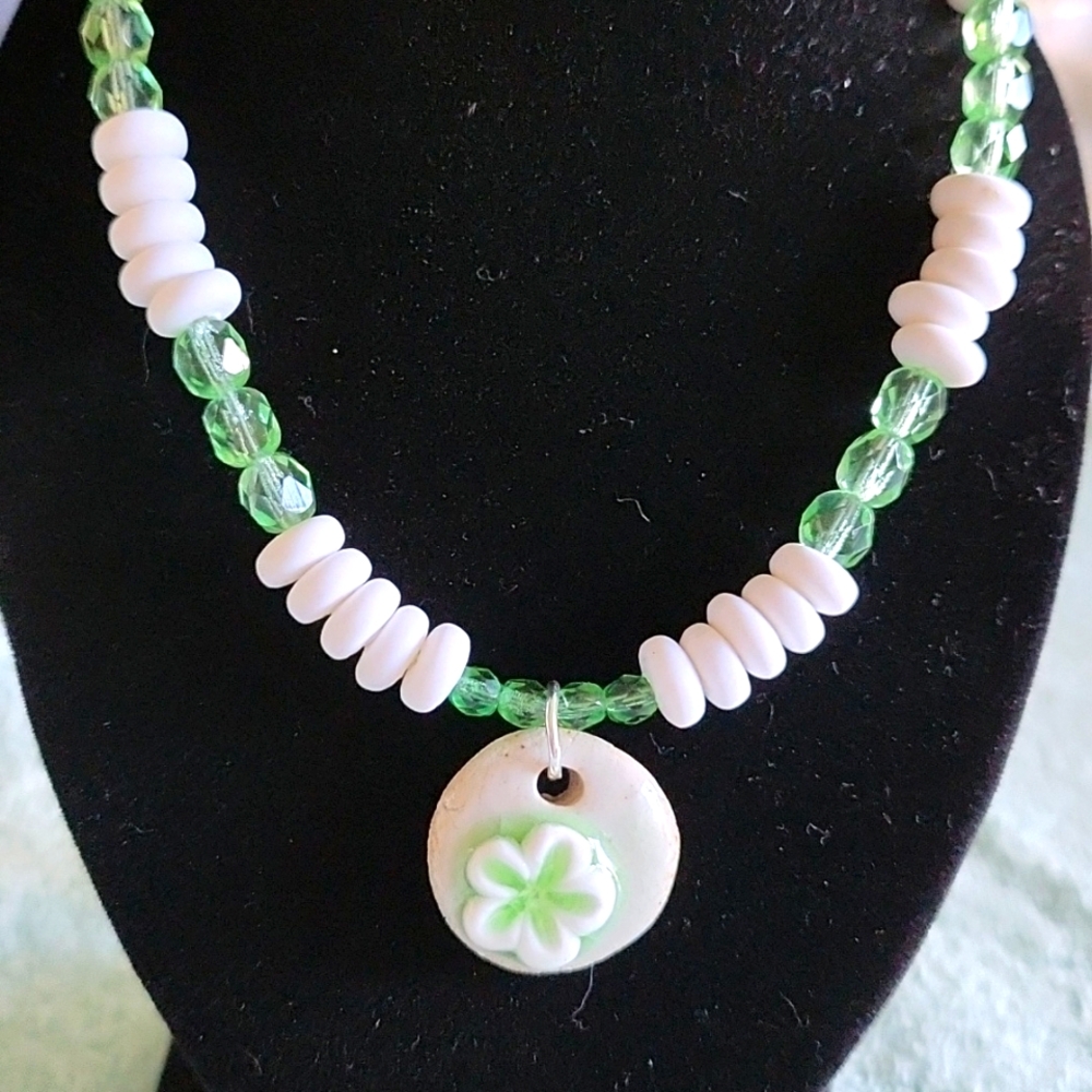 Casual Outgoing Necklace!